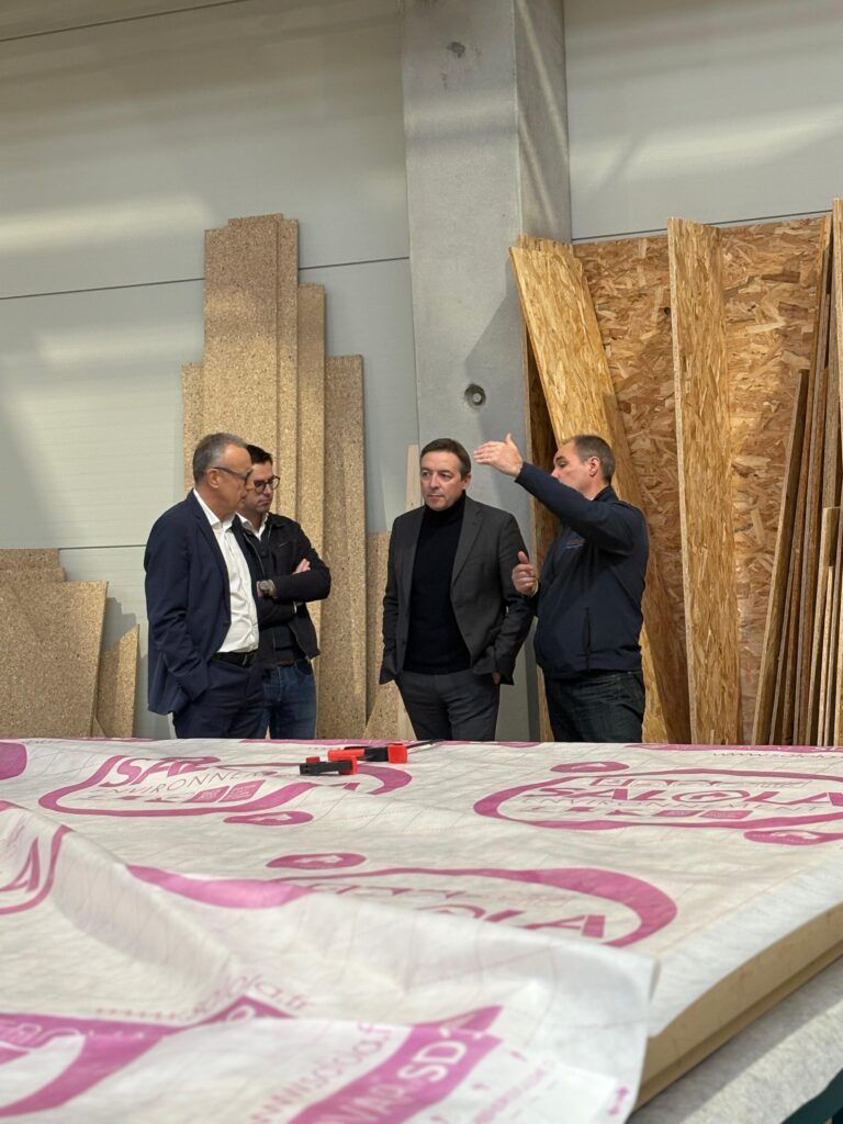 e2cfa81d 4010 4c7a ab36 664572fe90e0